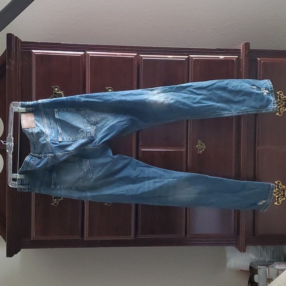 EUC Straight ripped jeans - Picture 4 of 6